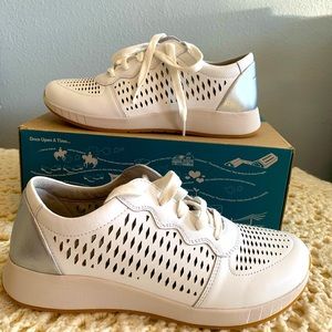 Dansko Charlie Shoes Sz 39